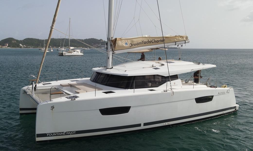 Aquarelle | 2019 Fountaine Pajot Catamaran Astrea 42